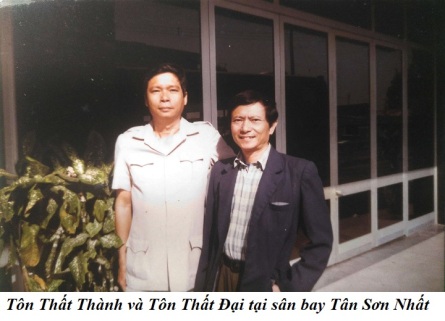 Ton That Thanh va Ton That Dai o san bay tan son nhat